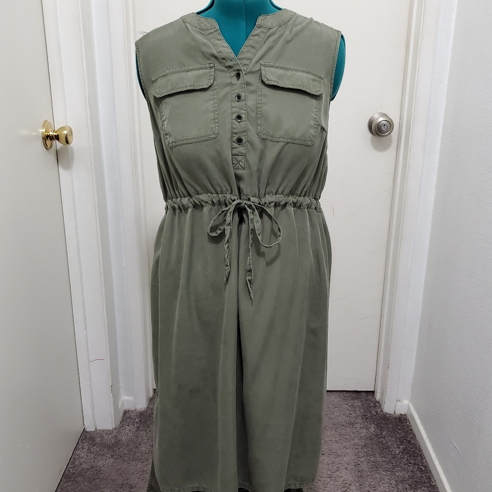 Maternity Dress Size M